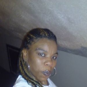 Meet your Posher, Felicia